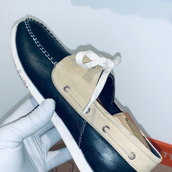 Tum Evans England Boat Shoes. - Picture 11 of 11